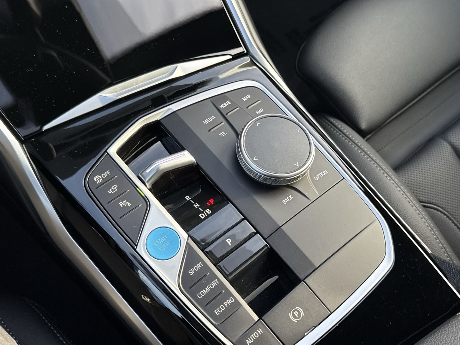 Used 2023 BMW i4 eDrive40 RWD image 22