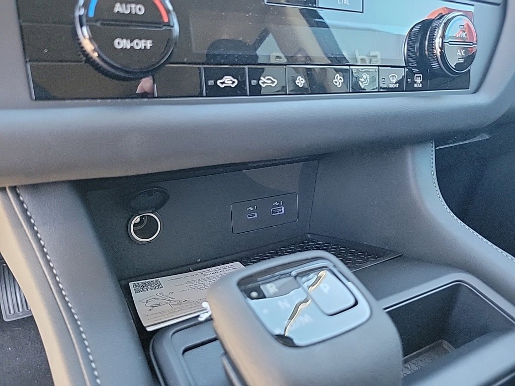 New 2025 Nissan Pathfinder S image 27