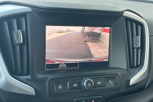 Used 2024 GMC Terrain SLE FWD image 22