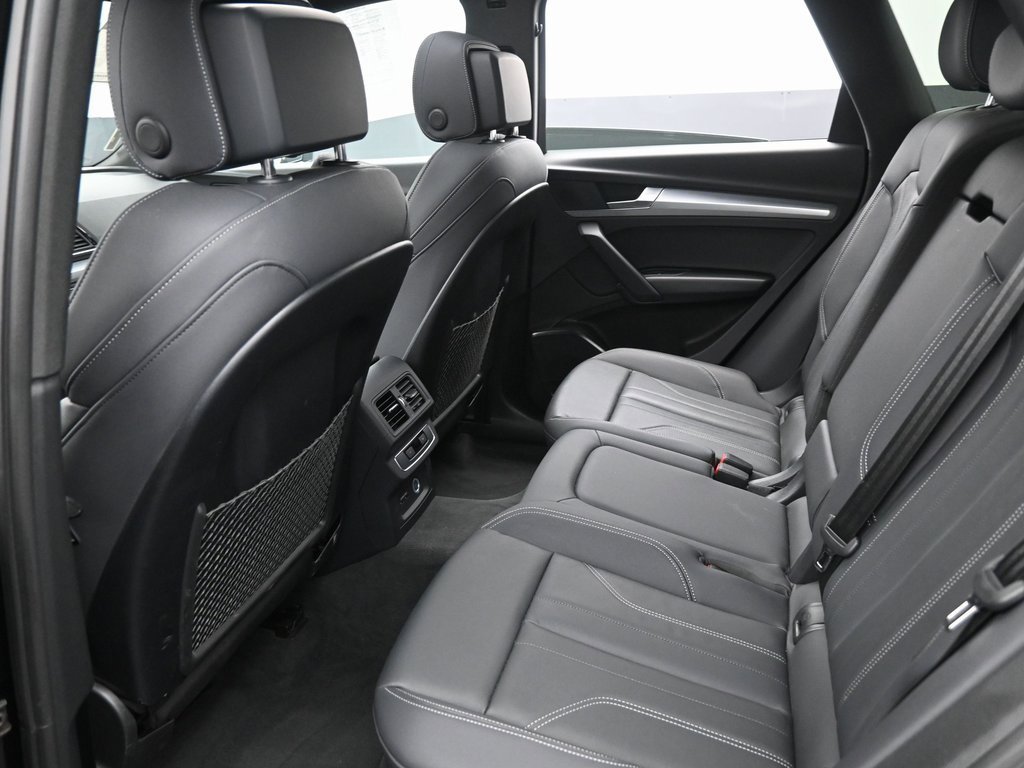Used 2025 Audi Q5 2.0T Premium image 35