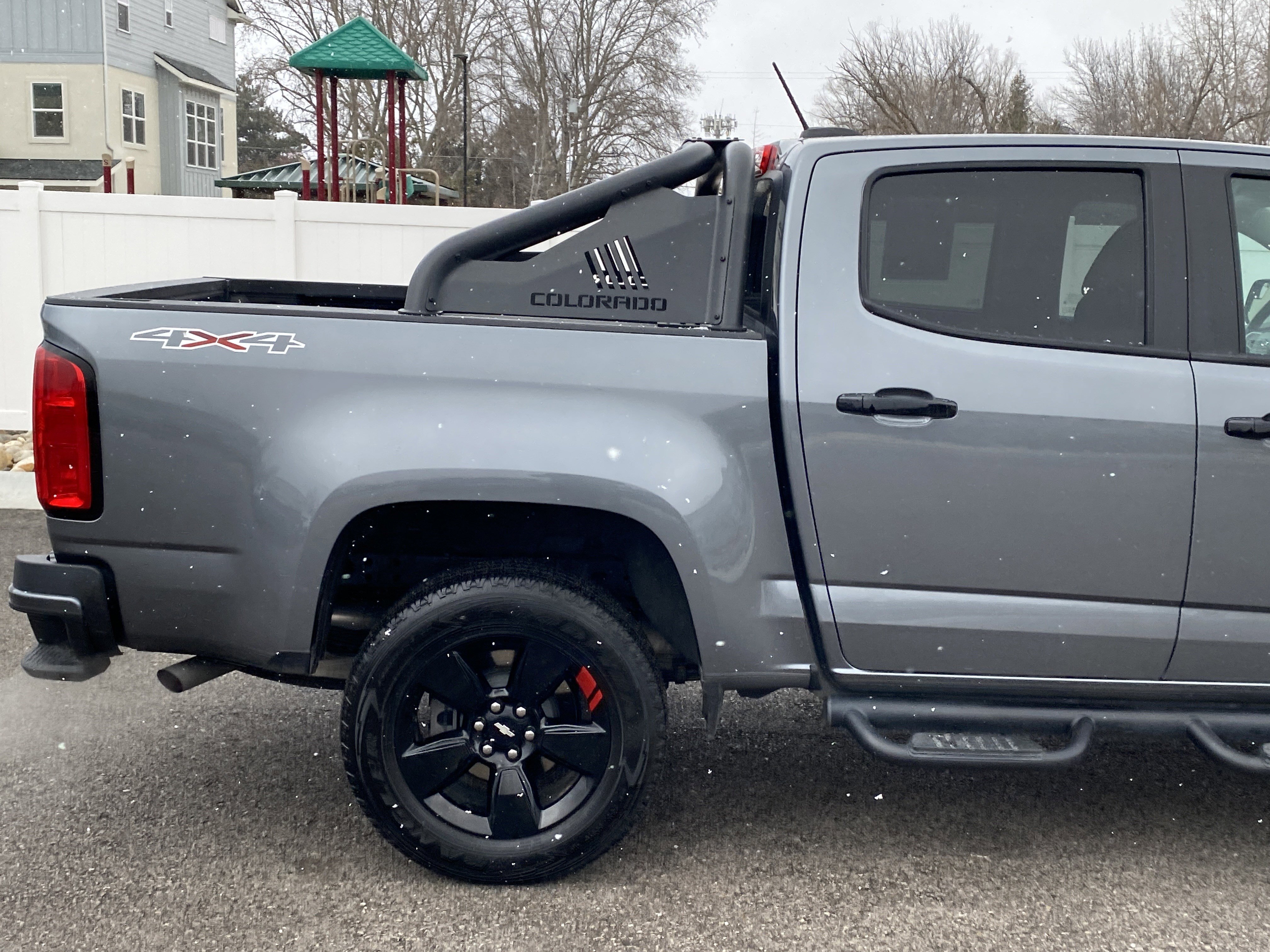 Used 2021 Chevrolet Colorado LT w/ Redline Special Edition image 6
