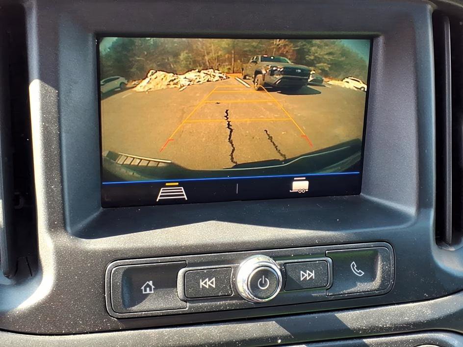 Used 2021 Chevrolet Colorado W/T w/ Custom Special Edition image 18