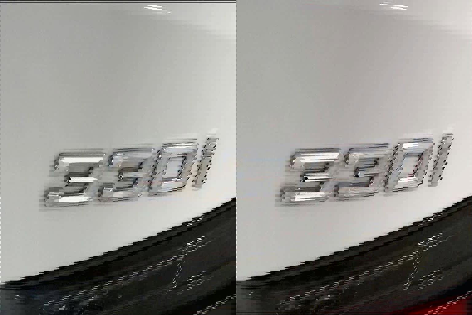 Certified 2024 BMW 330i xDrive Sedan w/ Convenience Package image 10