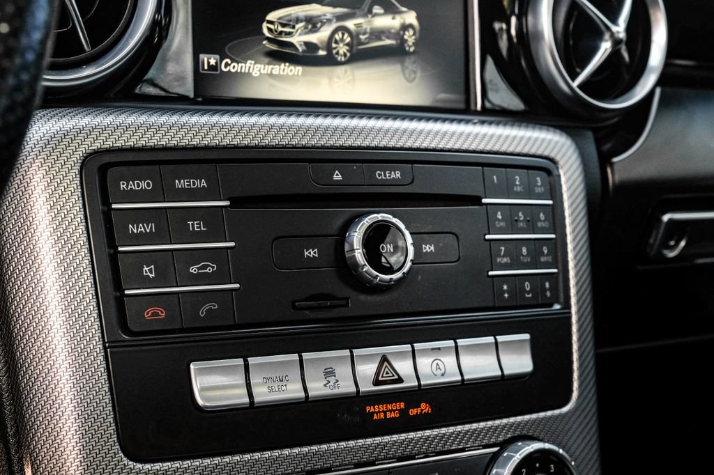 Used 2017 Mercedes-Benz SLC 300 image 22
