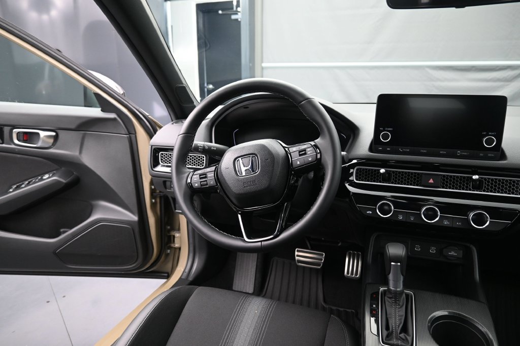 Used 2026 Honda Civic Sport image 21