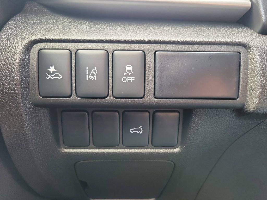 Used 2025 Mitsubishi Eclipse Cross SE image 35