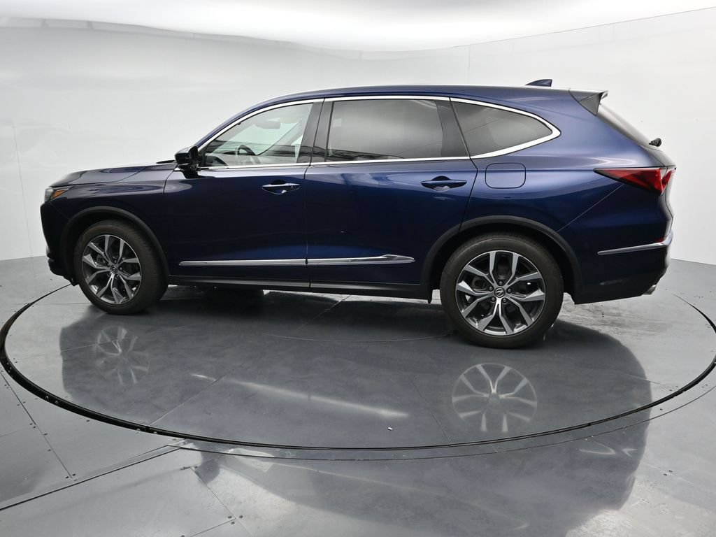 Used 2023 Acura MDX SH-AWD w/ Technology Package image 5