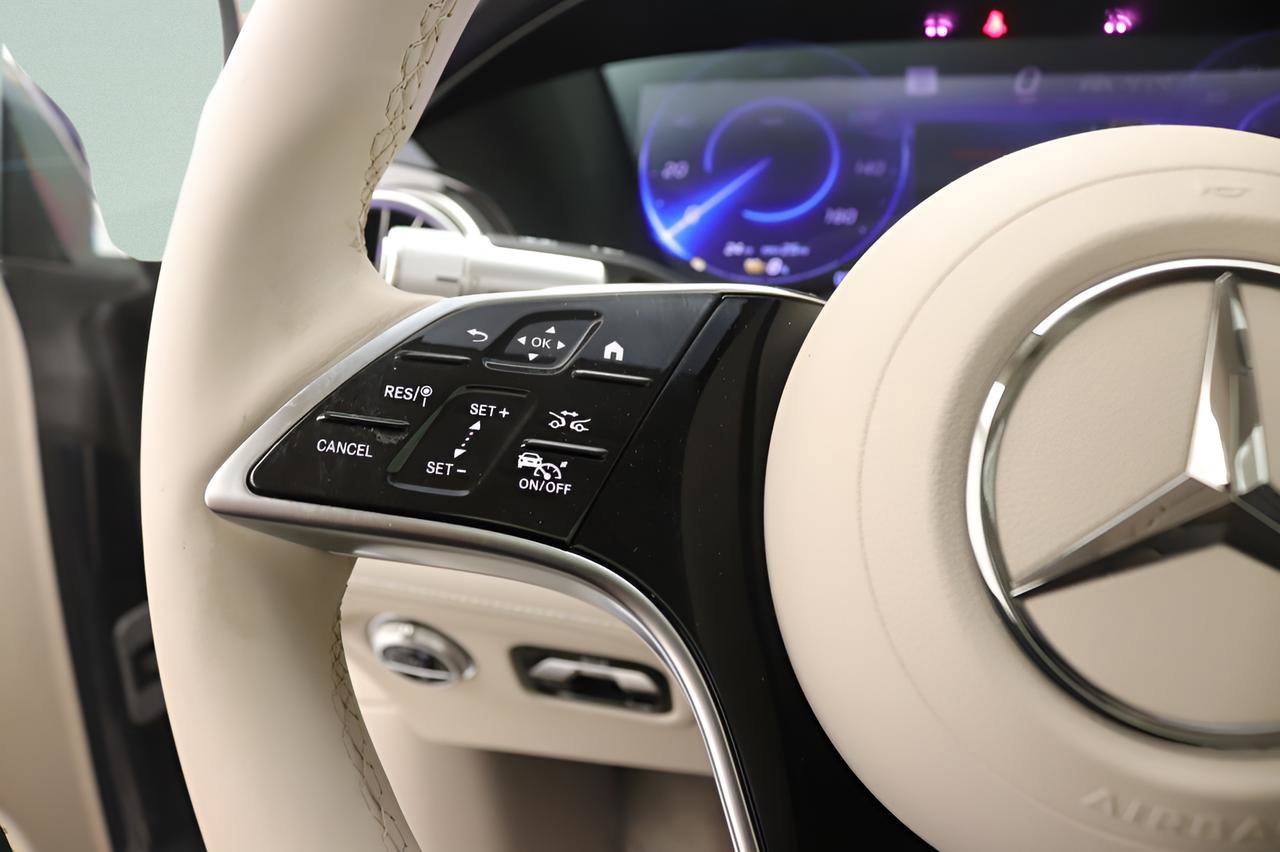 Certified 2023 Mercedes-Benz EQS 580 4MATIC Sedan image 10