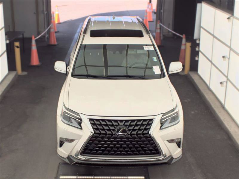 Used 2021 Lexus GX 460 Premium AWD/4WD image 2
