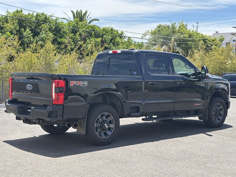 Used 2023 Ford F350 Lariat w/ Sport Appearance Package AWD/4WD image 4