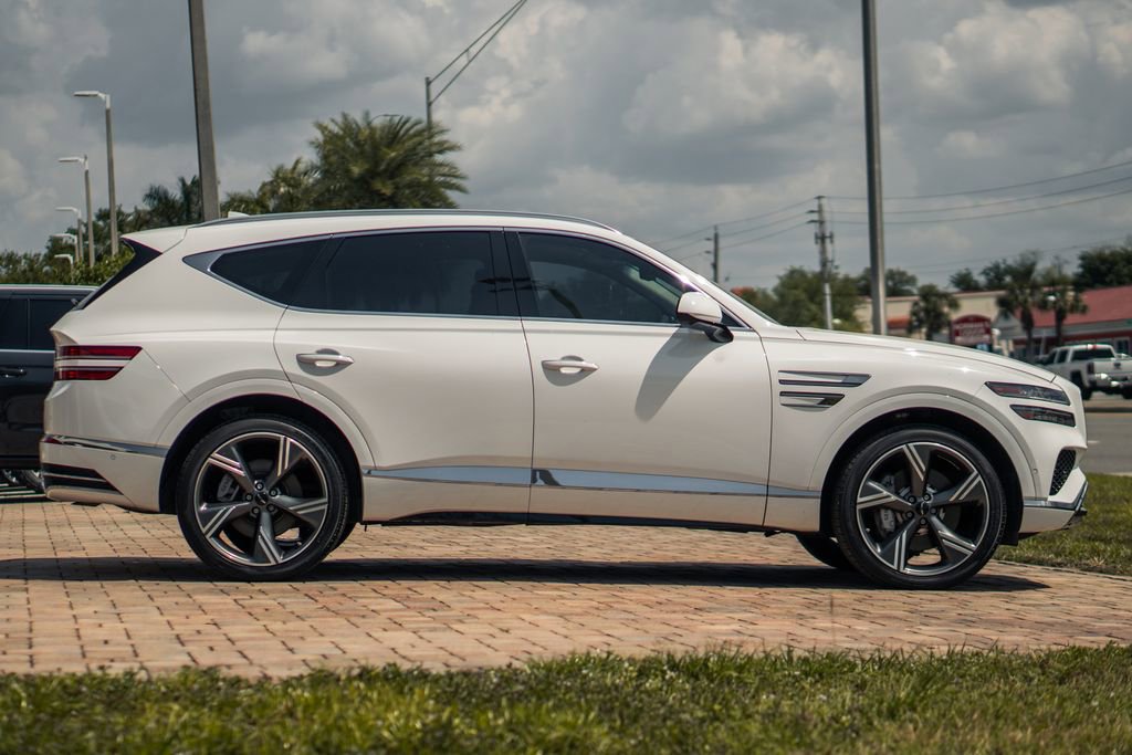 Used 2025 Genesis GV80 3.5T Prestige image 6