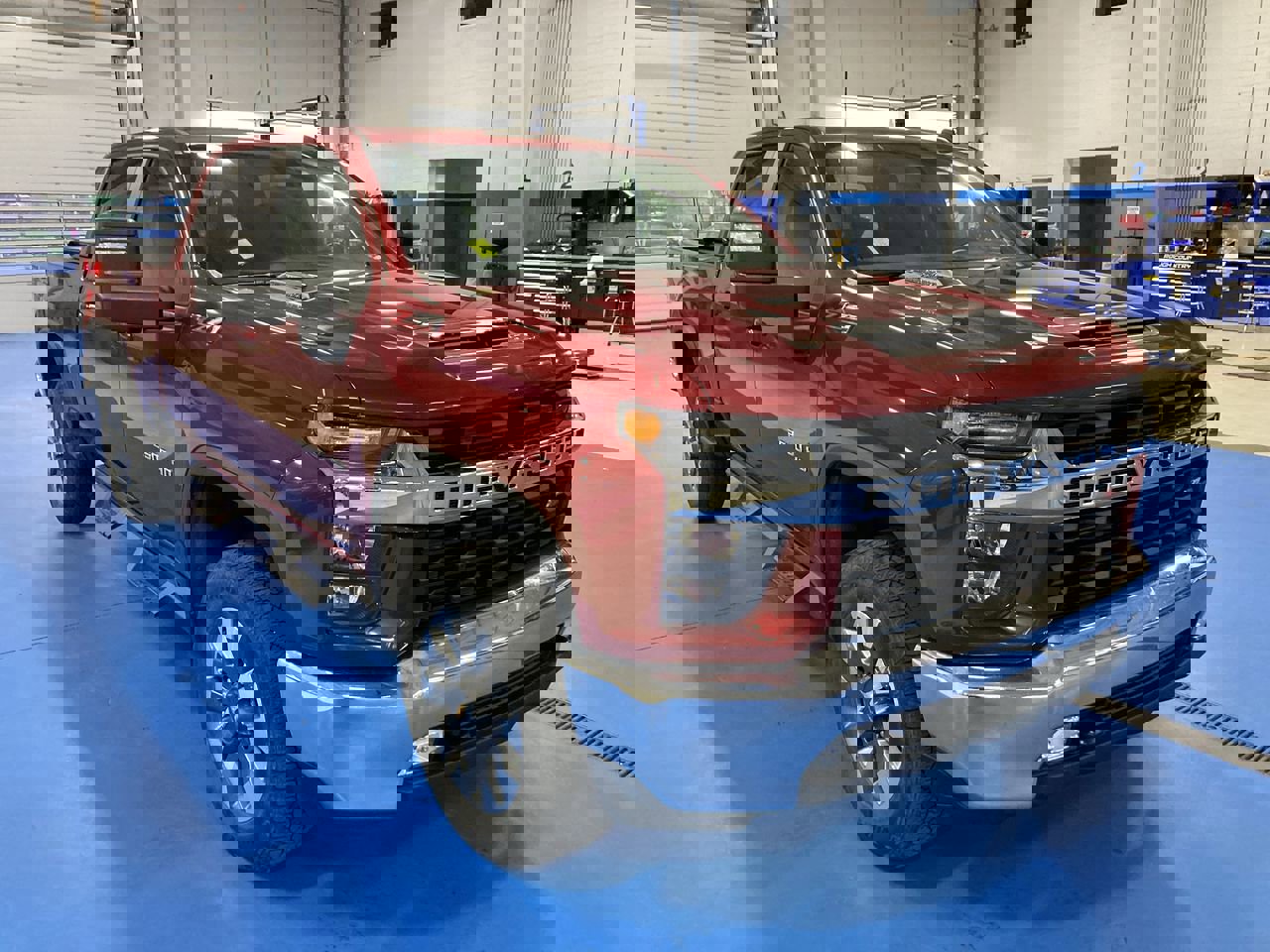 Used 2022 Chevrolet Silverado 2500 LT w/ Convenience Package AWD/4WD image 1