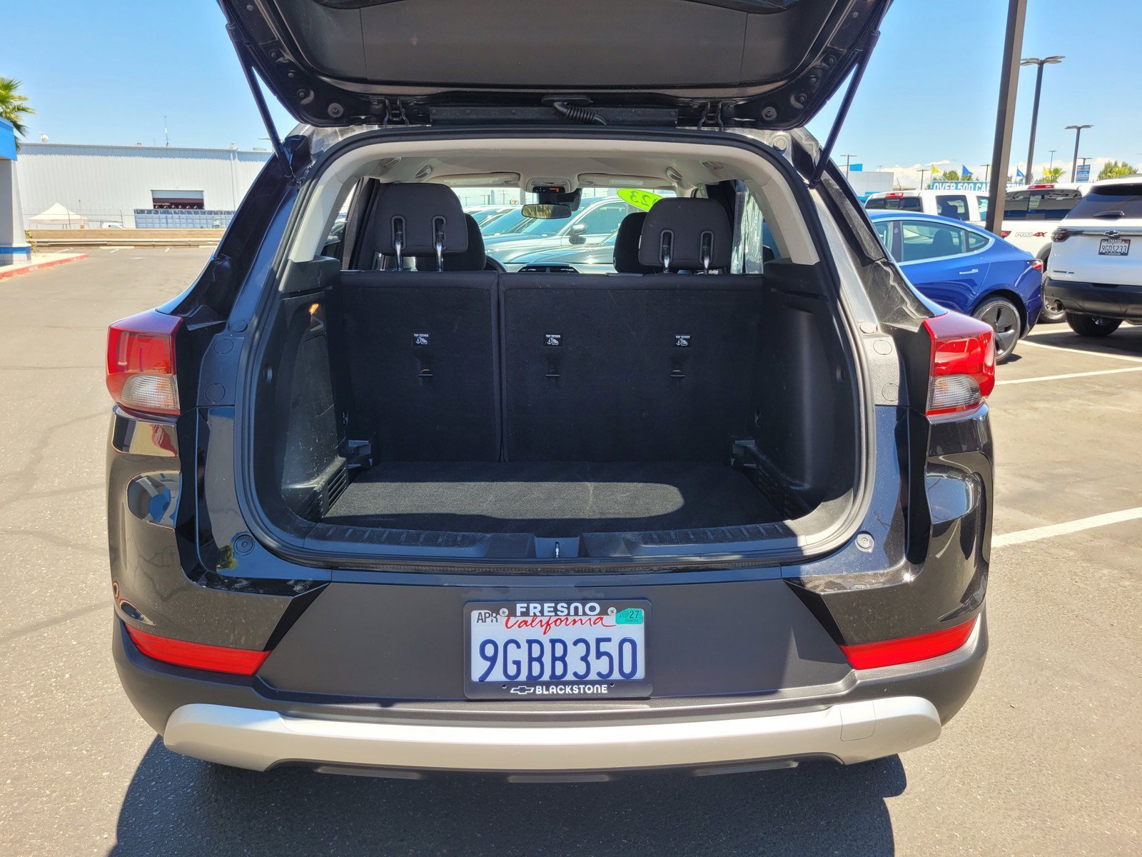 Used 2023 Chevrolet TrailBlazer LT FWD image 28