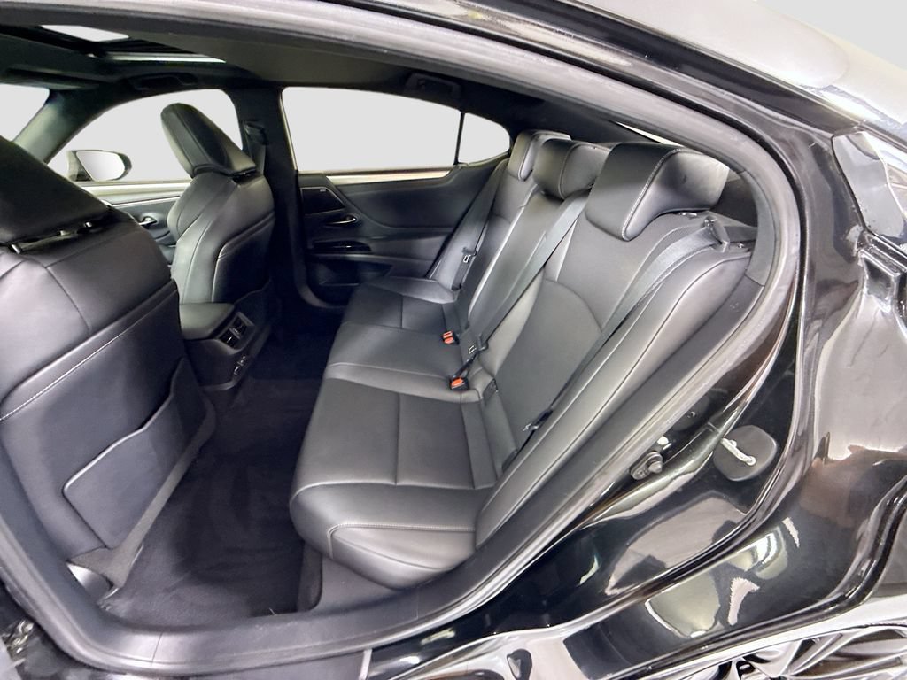 Used 2022 Lexus ES 350 F Sport w/ Accessory Package FWD image 21