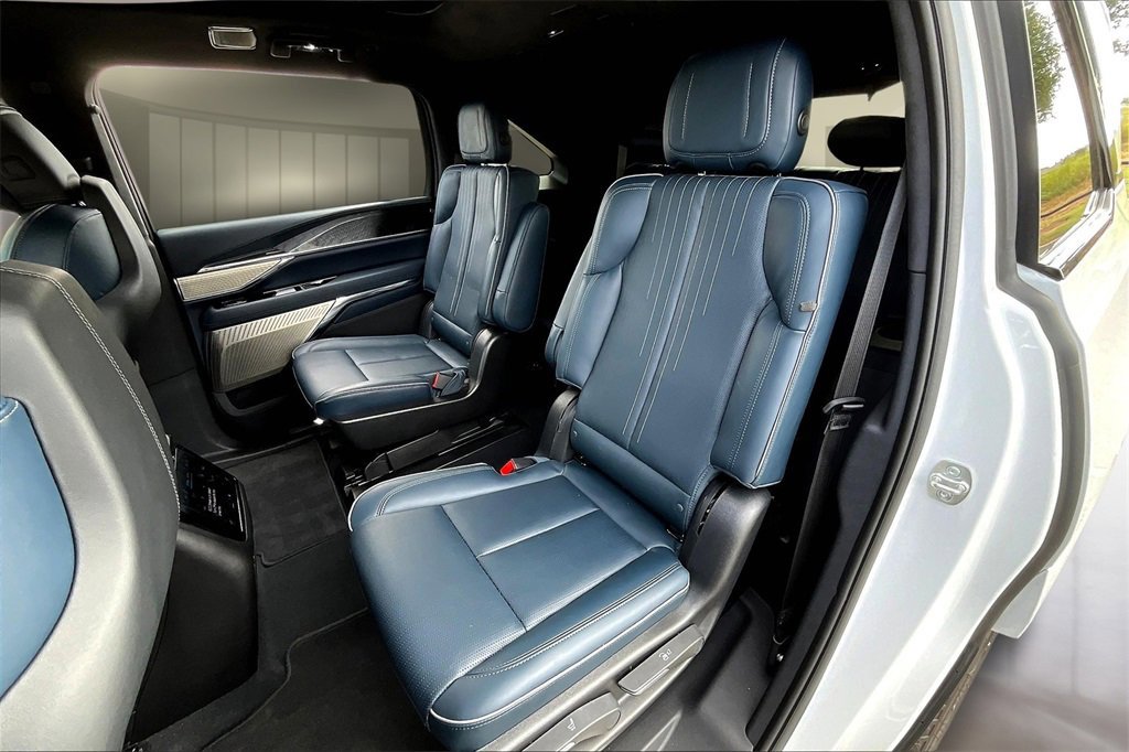 New 2025 Cadillac Escalade IQ Sport 2 image 10