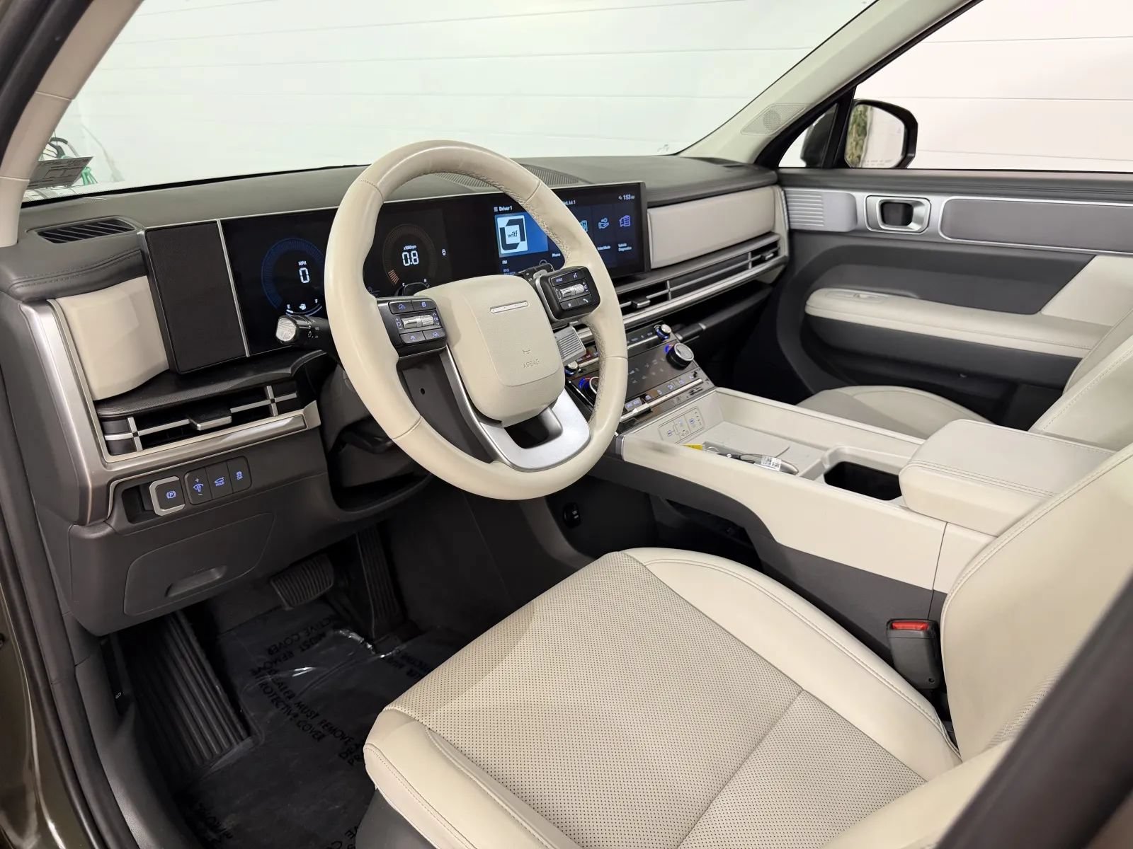 Used 2024 Hyundai Santa Fe SEL AWD/4WD image 10