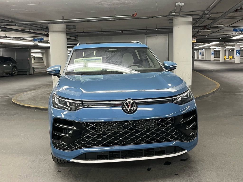 New 2026 Volkswagen Tiguan SEL R-Line image 34