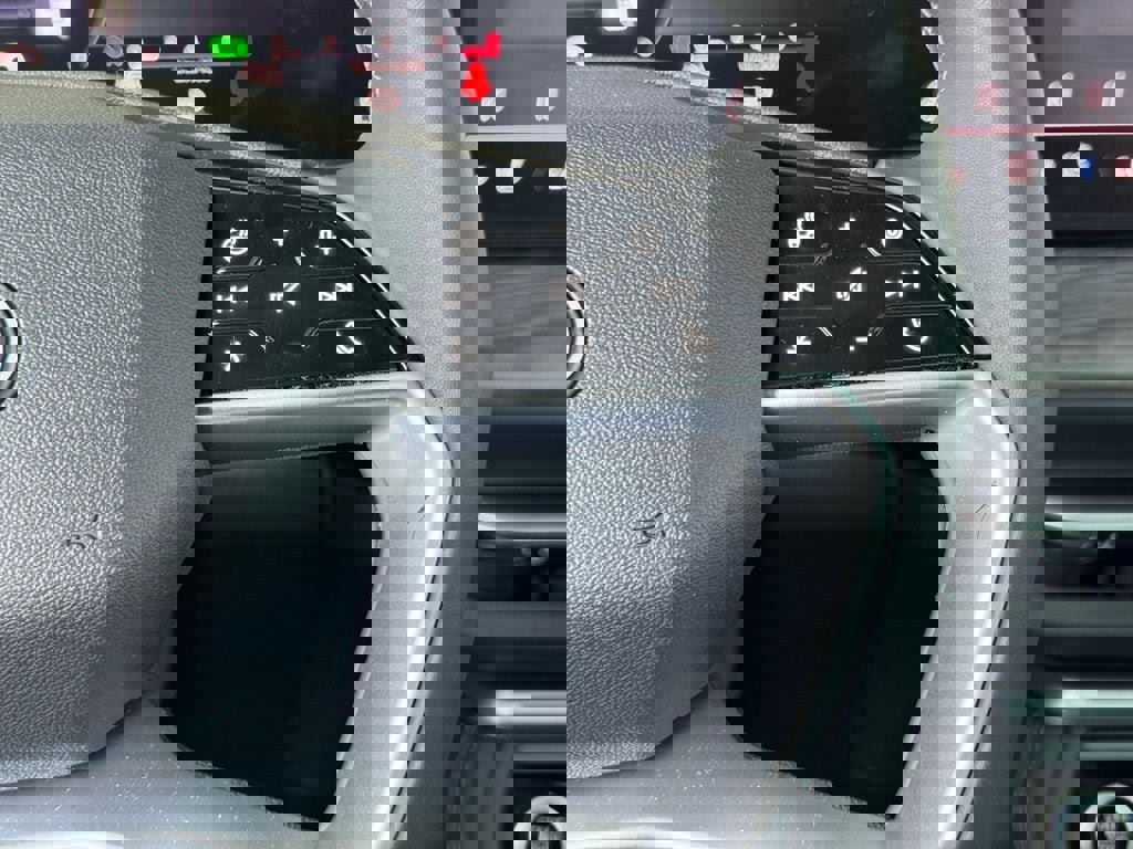 New 2025 Audi Q5 Prestige image 28