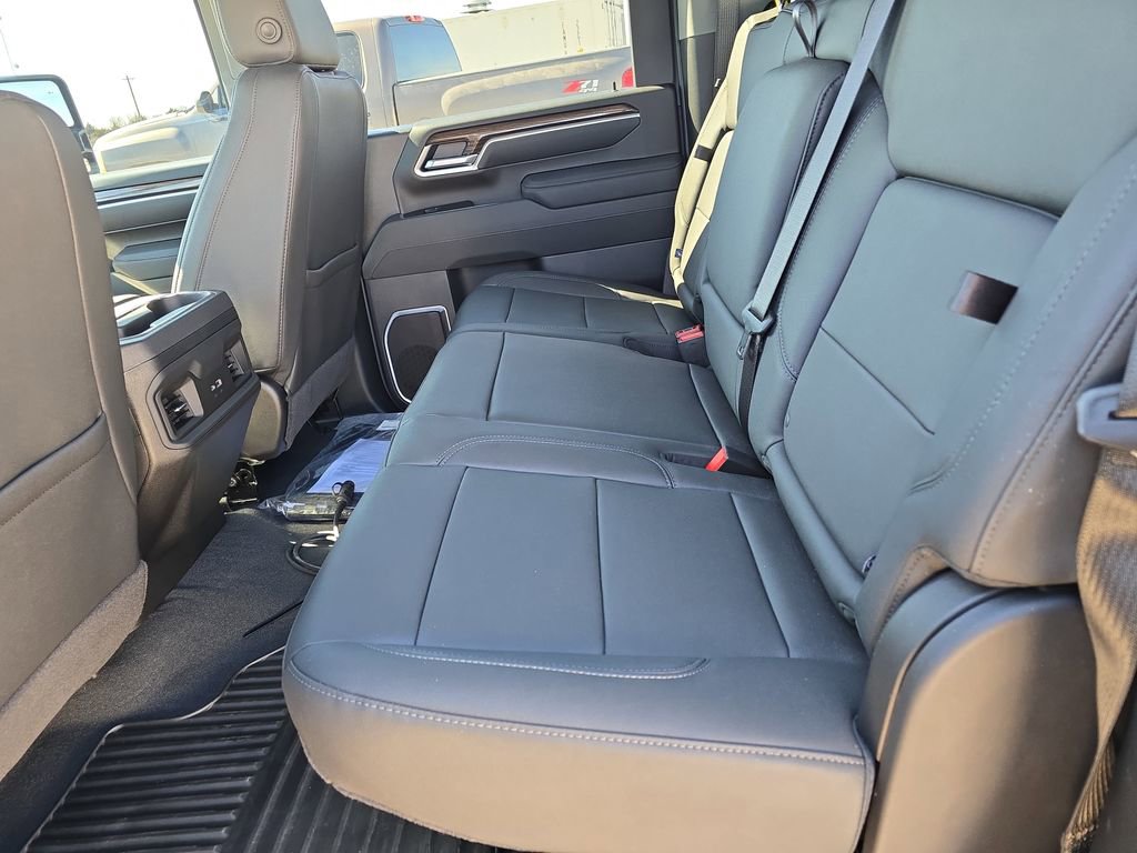 New 2026 Chevrolet Silverado 3500 LT w/ All Star Edition image 15