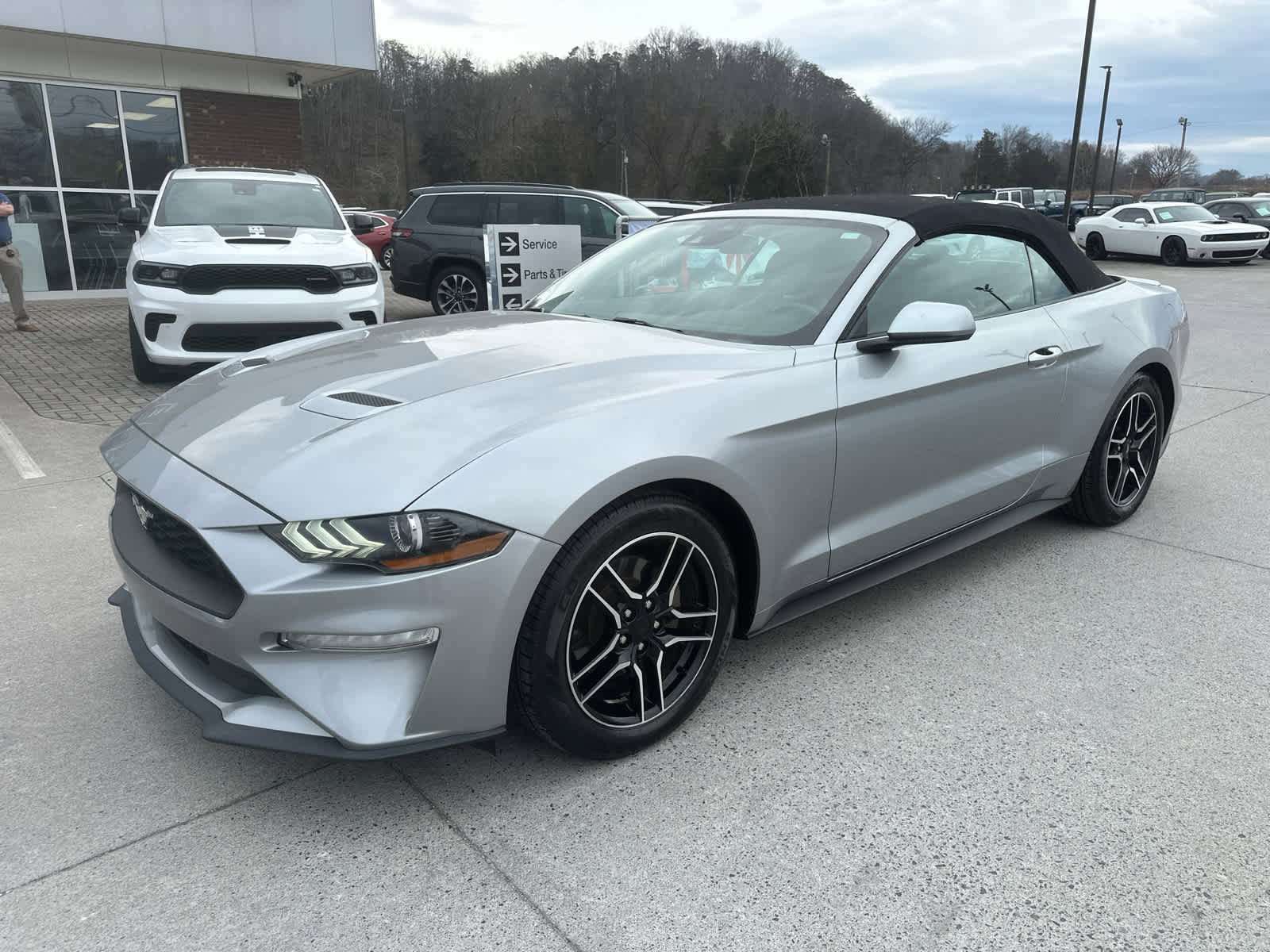 Used 2022 Ford Mustang Premium RWD image 17