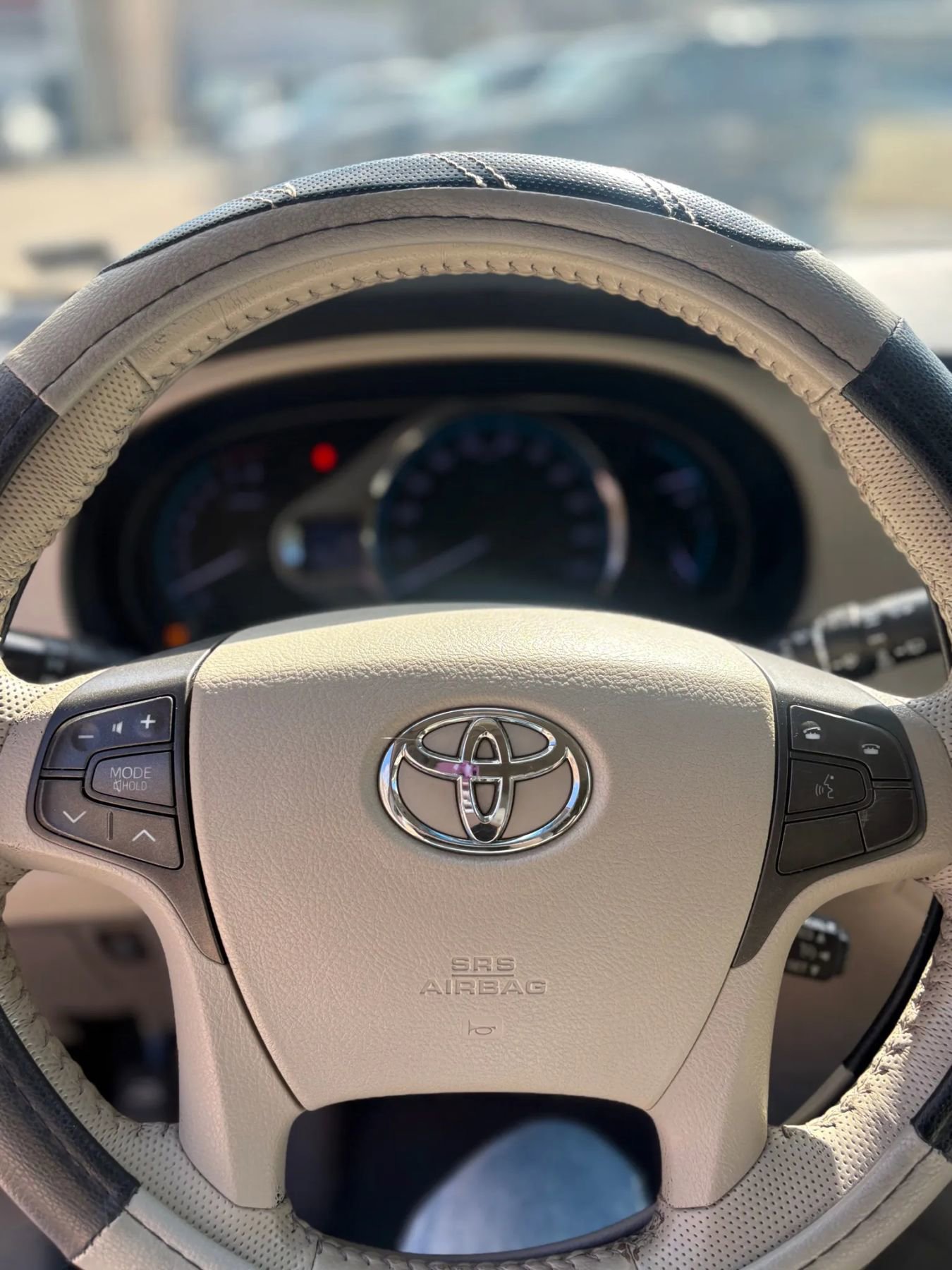 Used 2011 Toyota Sienna XLE w/ Entertainment Pkg image 49