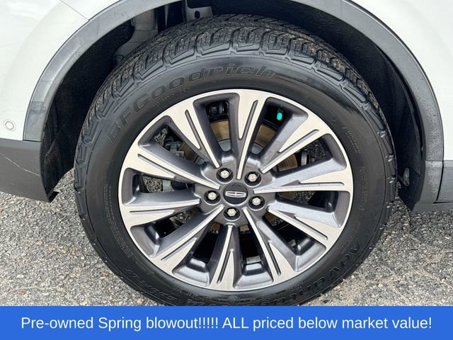 Used 2020 Lincoln Corsair Reserve w/ Equipment Group 201A FWD image 11
