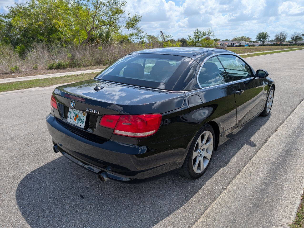 Used 2008 BMW 335i Convertible image 6
