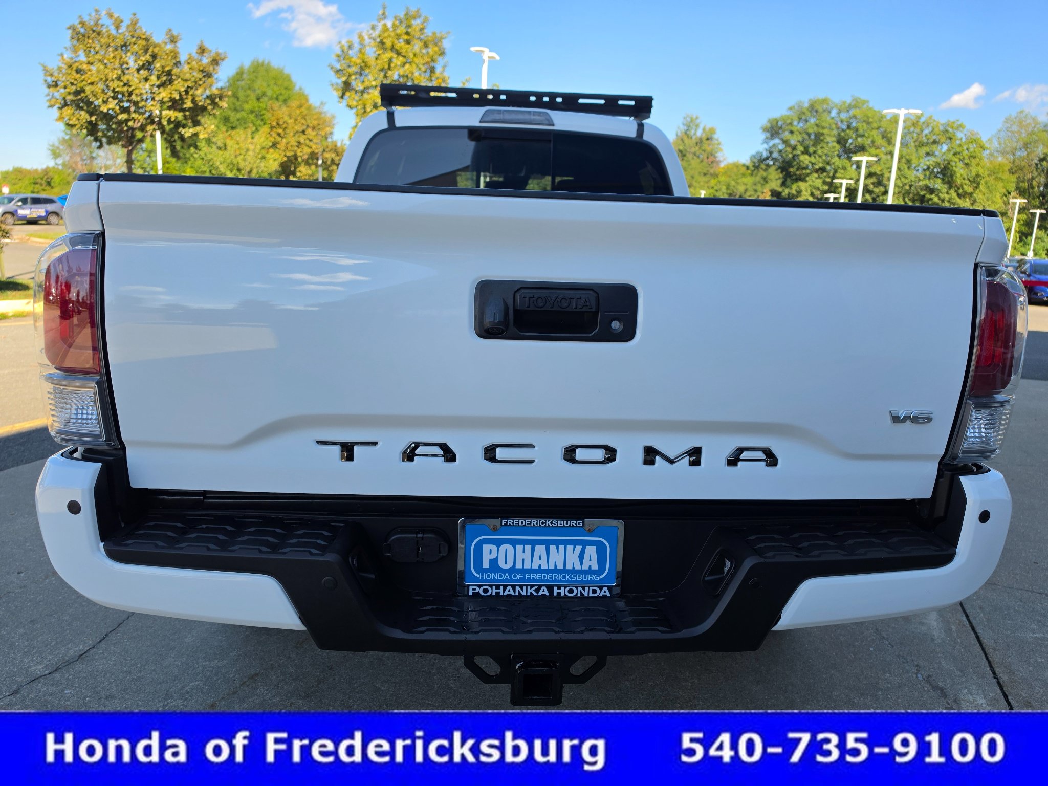 Used 2023 Toyota Tacoma TRD Sport w/ Technology Package AWD/4WD image 5