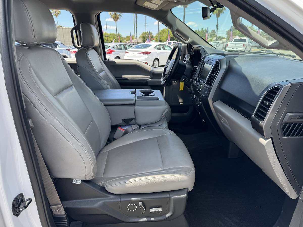 Used 2017 Ford F150 XLT AWD/4WD image 14