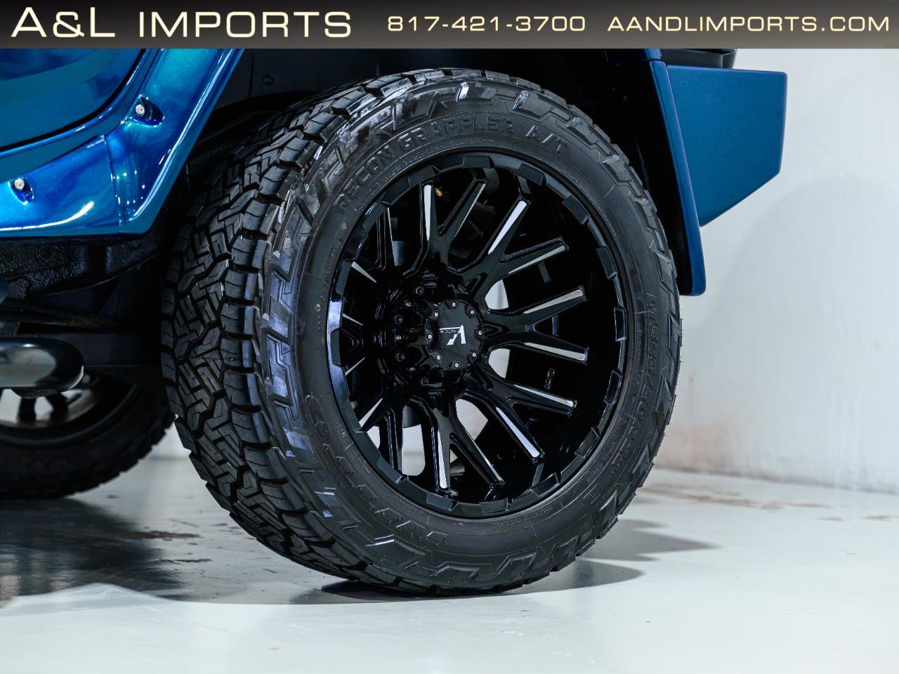 Used 2008 HUMMER H2 SUT w/ Silver Ice Limited Edition image 20