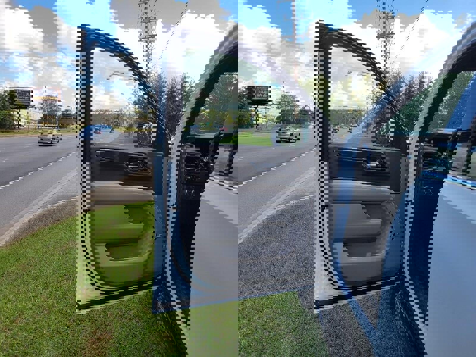 New 2026 GMC Yukon XL Elevation image 14