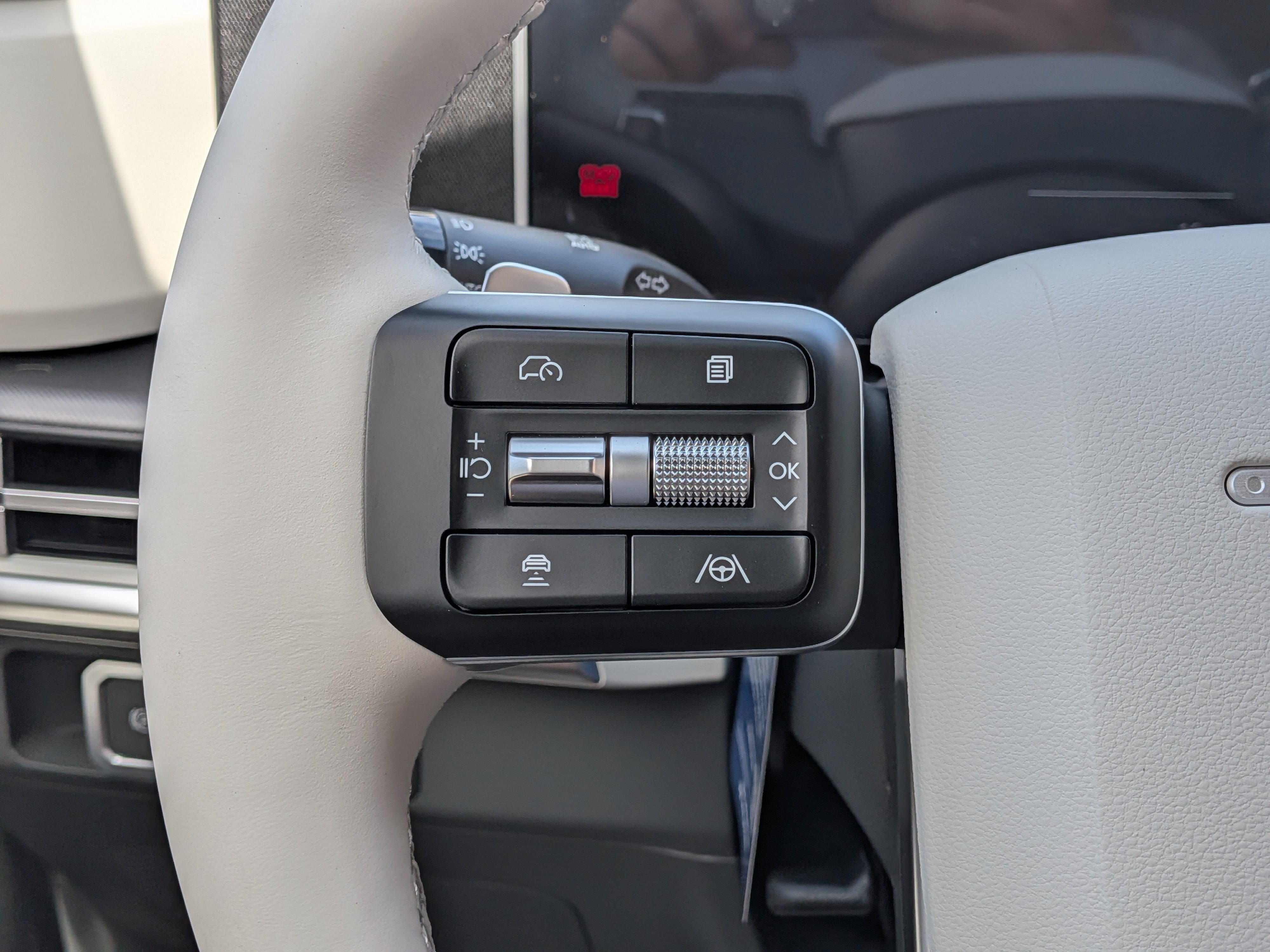 New 2026 Hyundai Santa Fe SEL FWD image 20