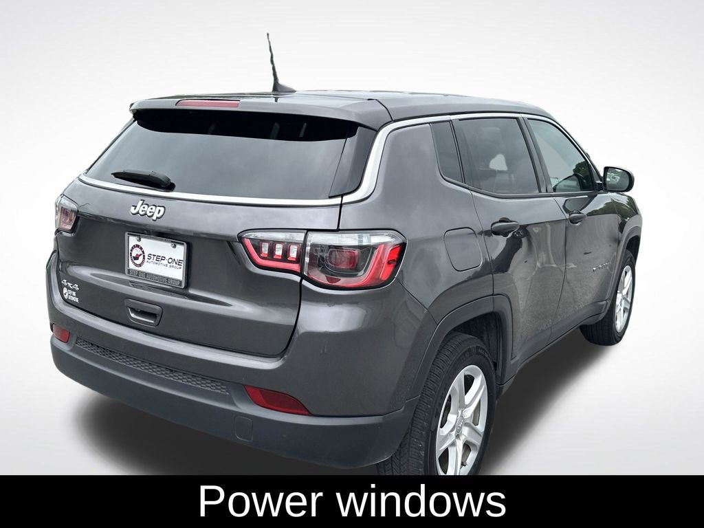 Used 2023 Jeep Compass Sport AWD/4WD image 6