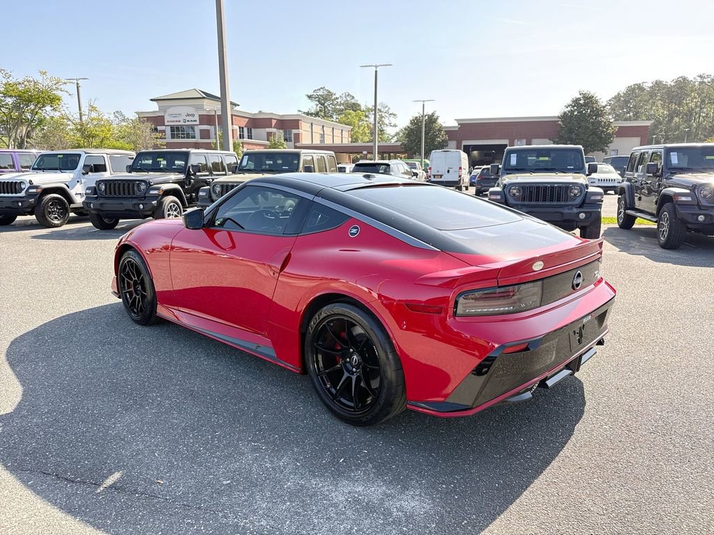 Used 2025 Nissan Z NISMO w/ Floor Mat Package image 5