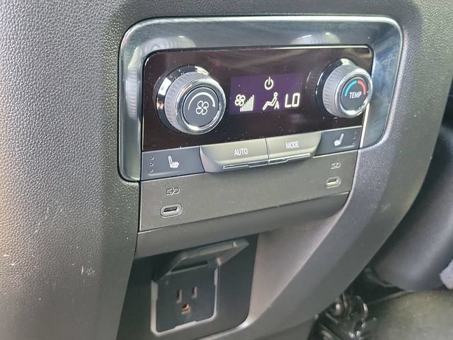 Certified 2025 Chevrolet Tahoe Premier AWD/4WD image 19