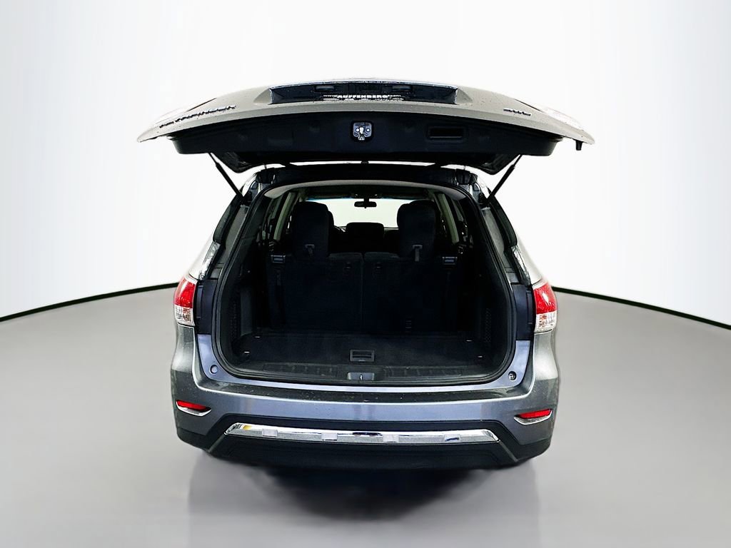 Used 2015 Nissan Pathfinder S image 24