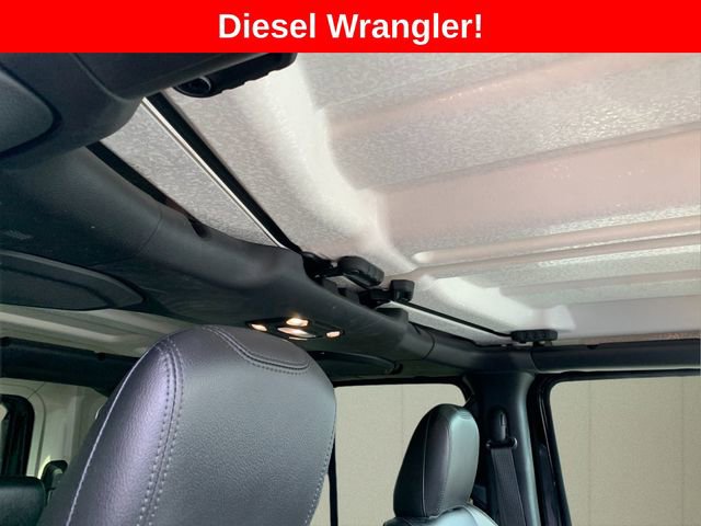 Certified 2020 Jeep Wrangler Unlimited Sahara image 35