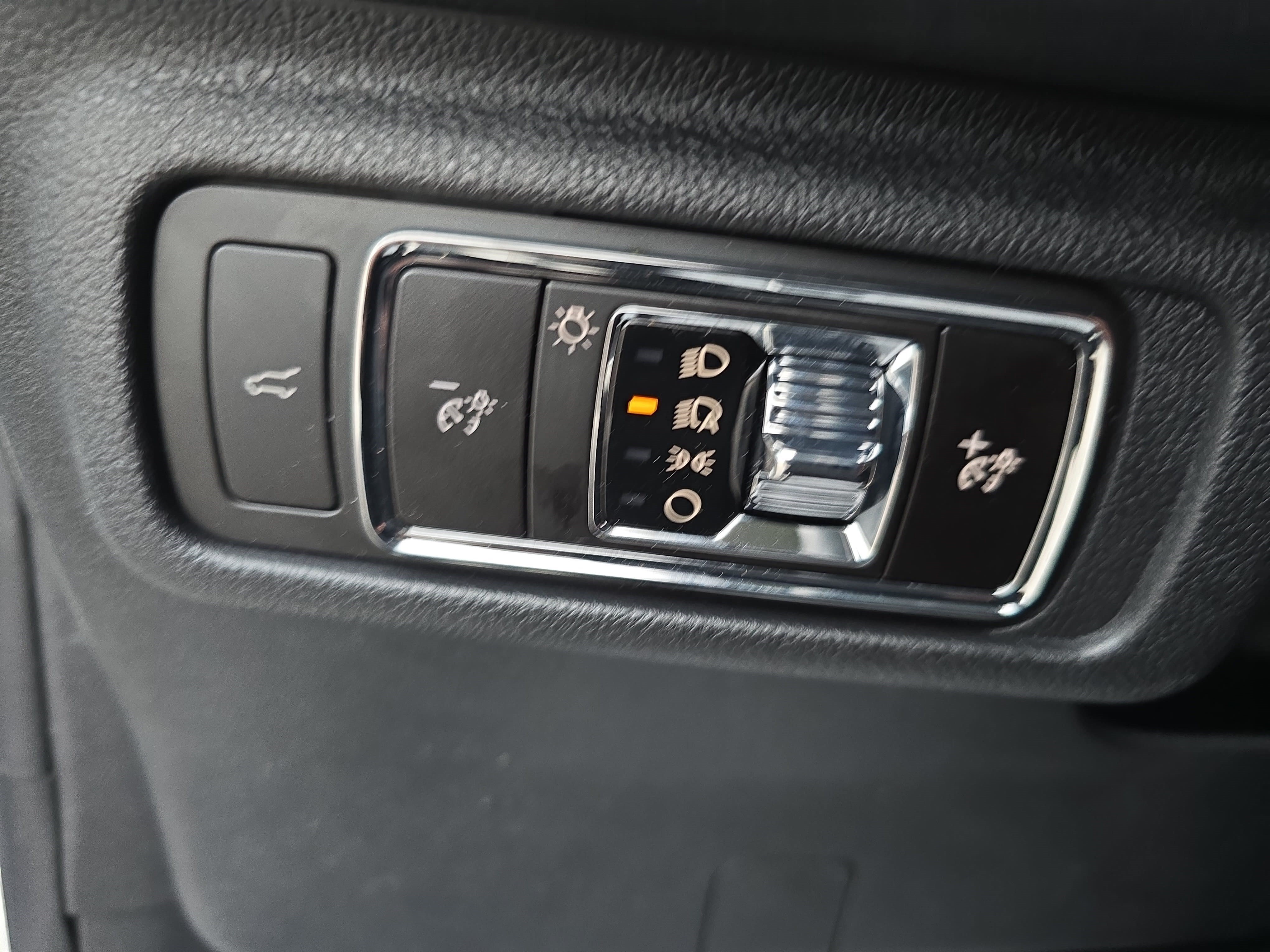 New 2026 Lincoln Corsair Premiere AWD/4WD image 25