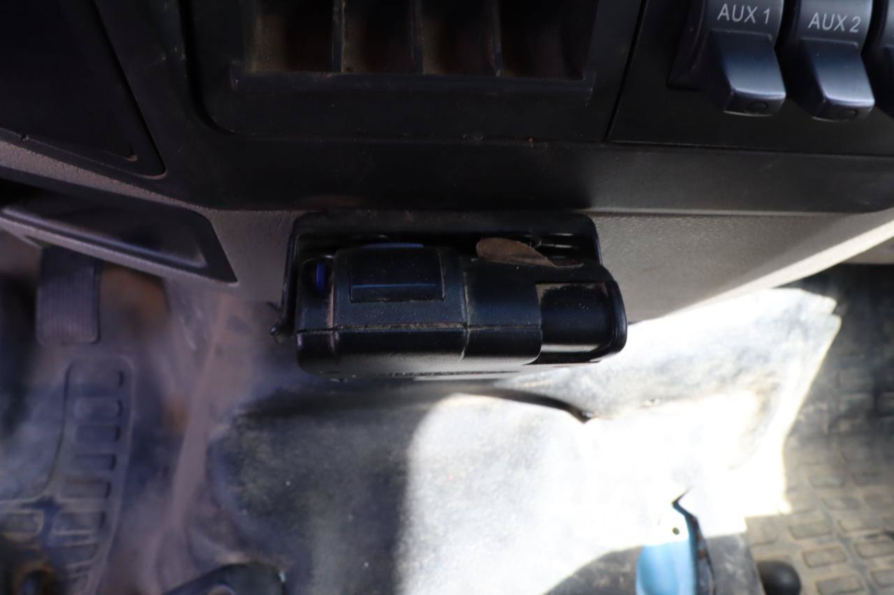 Used 2009 Ford F550 4x4 Crew Cab Super Duty image 19