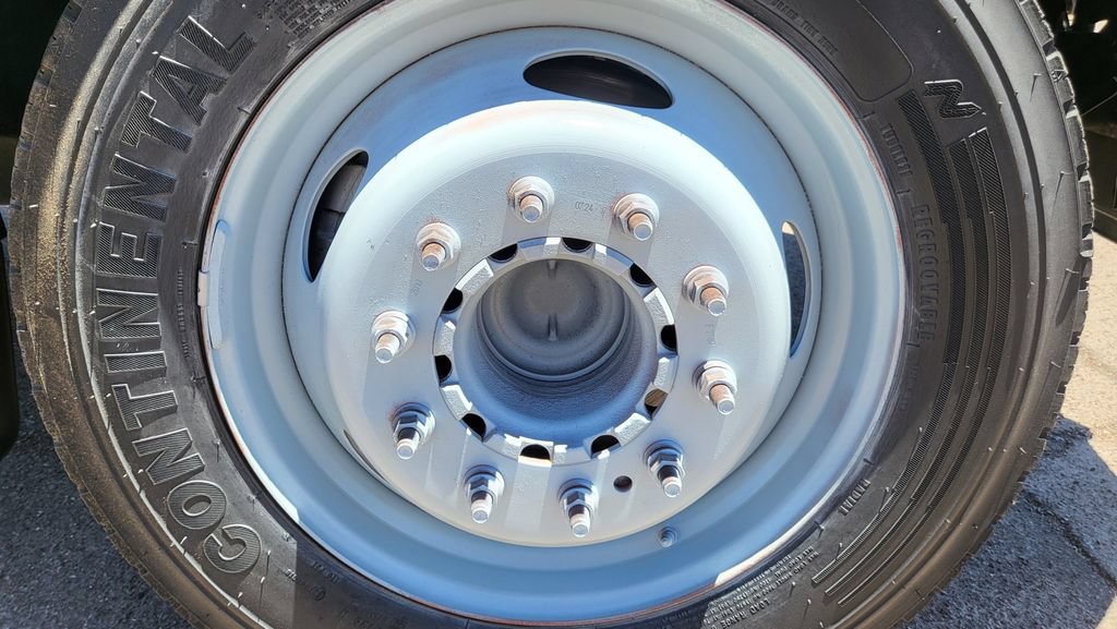 Used 2011 Ford F450 XL w/ PWR Equipment Group RWD image 16