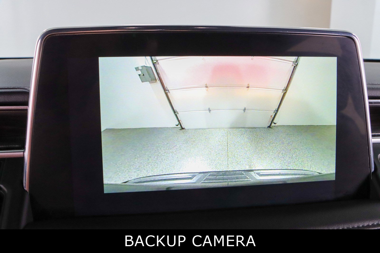 Used 2023 Chevrolet Suburban LT image 20