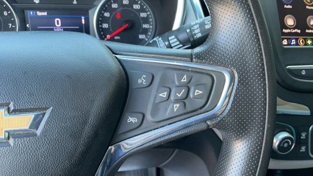 Used 2022 Chevrolet Equinox LS w/ LS Convenience Package FWD image 12