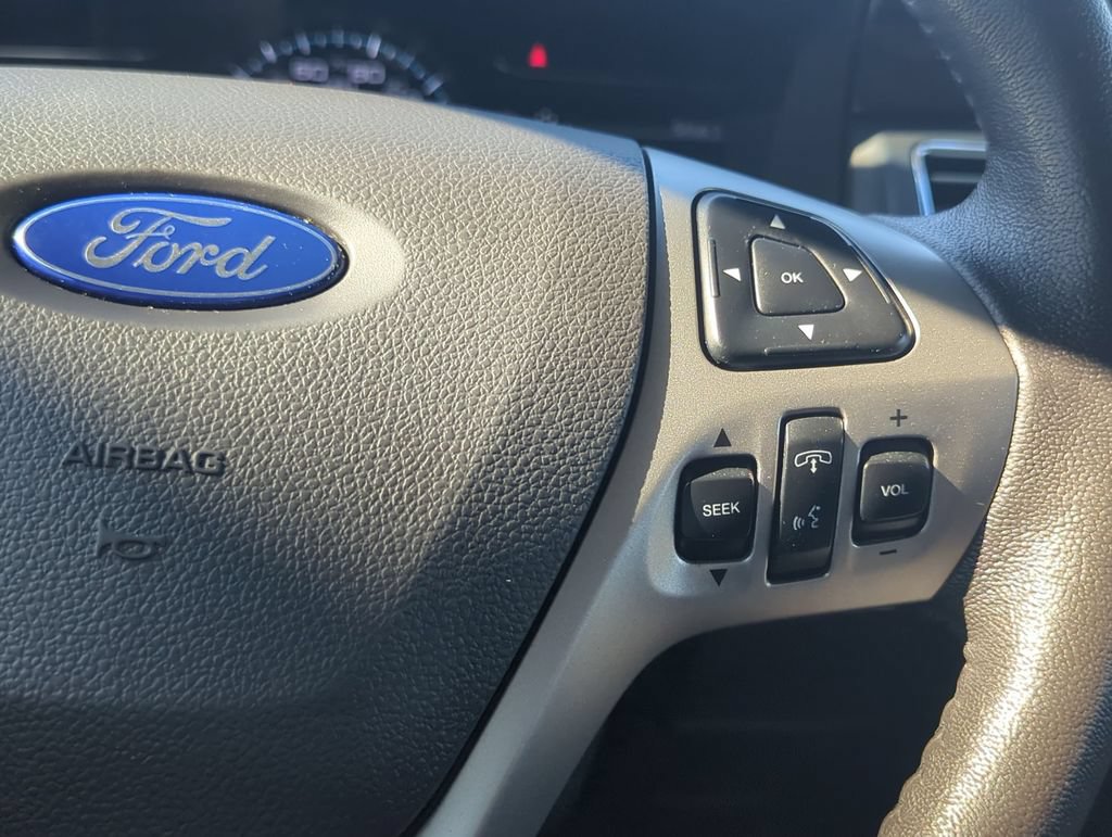 Used 2017 Ford Flex SEL w/ Equipment Group 202A AWD/4WD image 16