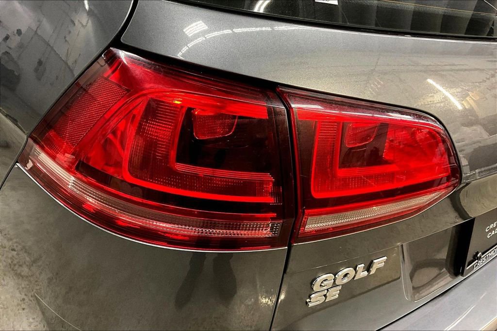 Used 2016 Volkswagen Golf SE FWD image 23
