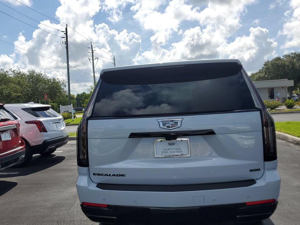 Certified 2026 Cadillac Escalade Platinum Sport w/ LPO, ONYX Package AWD/4WD image 13