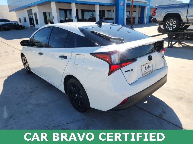 Used 2022 Toyota Prius XLE image 6