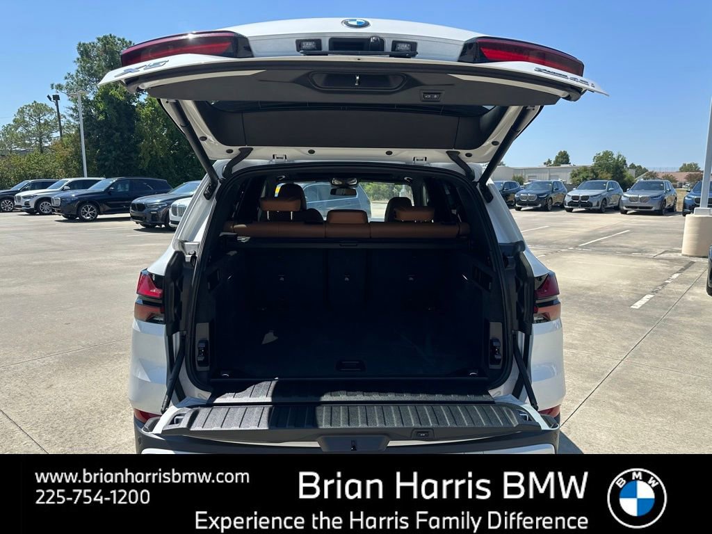 Certified 2025 BMW X5 xDrive40i w/ Premium Package image 6