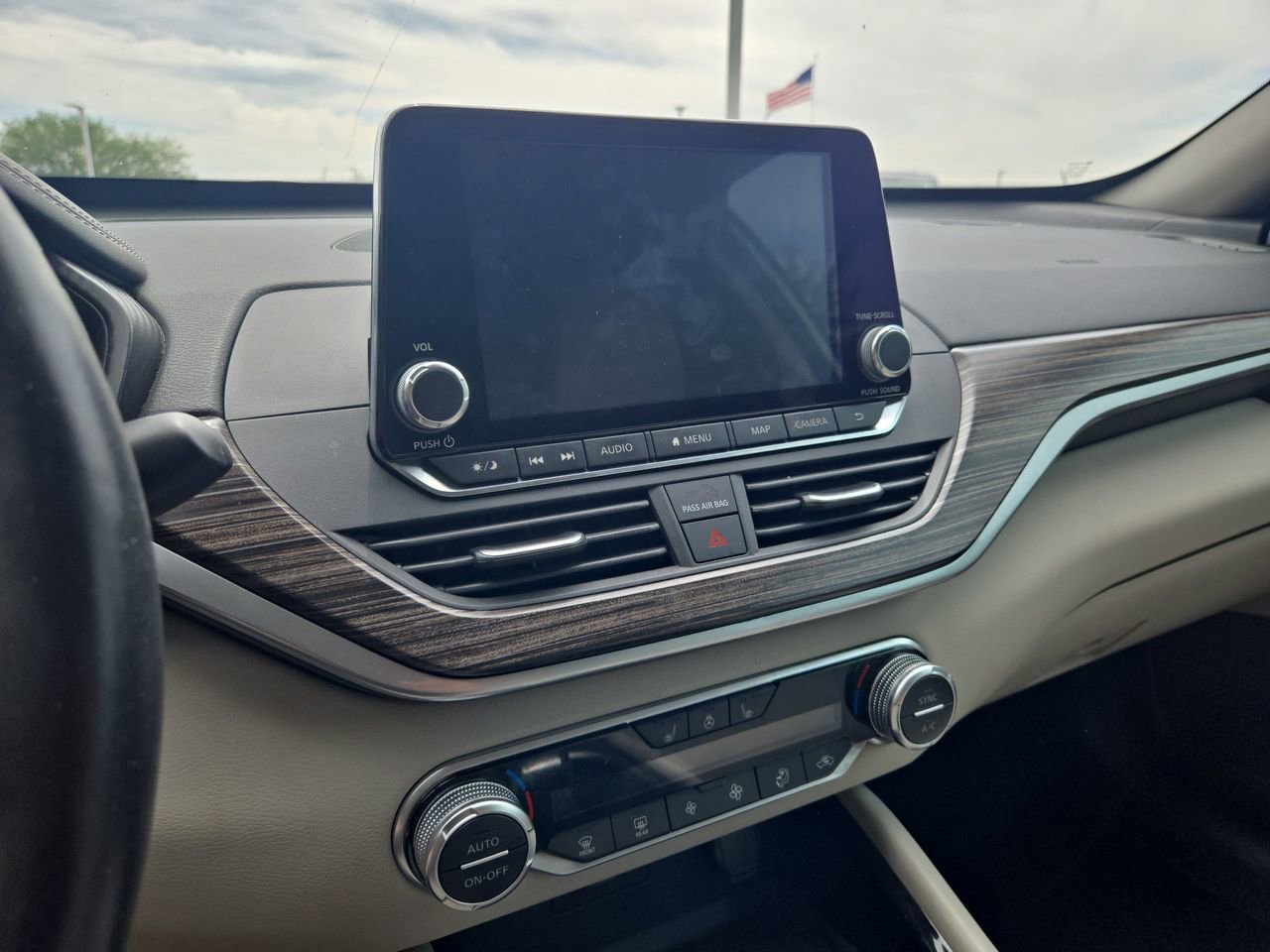 Used 2020 Nissan Altima 2.5 Platinum image 15