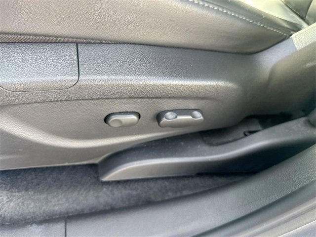 Used 2019 Buick Encore Sport Touring w/ Safety Package image 19