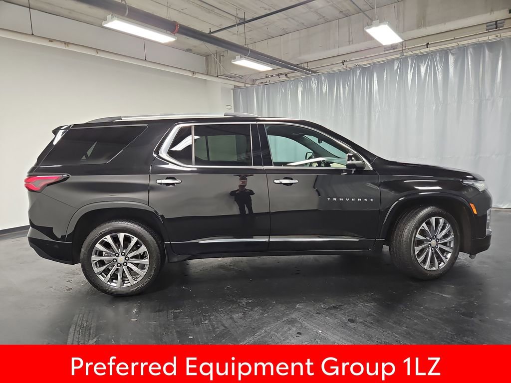 Used 2023 Chevrolet Traverse Premier w/ LPO, Cargo Package image 9